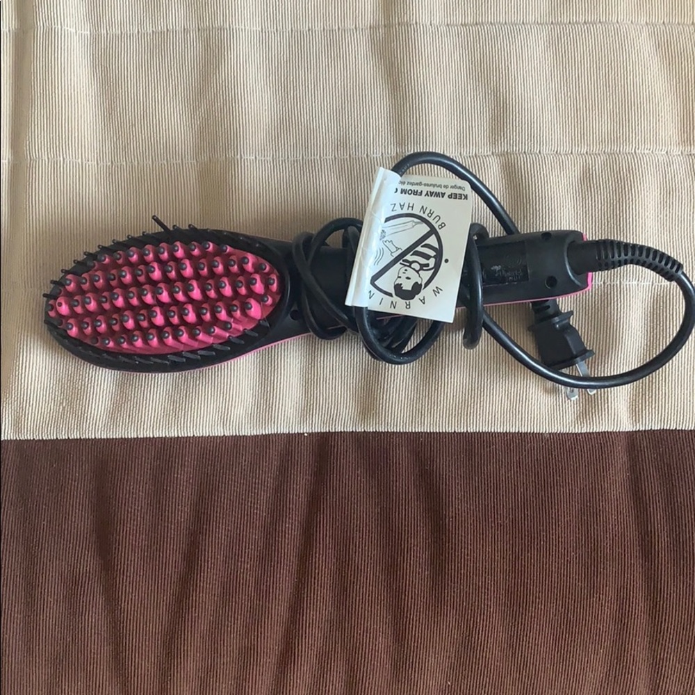 Simply Straight Straightening Brush